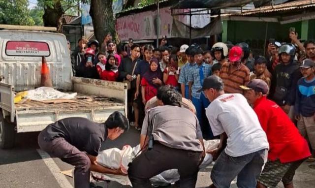 Pria di Mojo Kediri Tewas Terlindas Truk Tangki, Diduga Alami Depresi