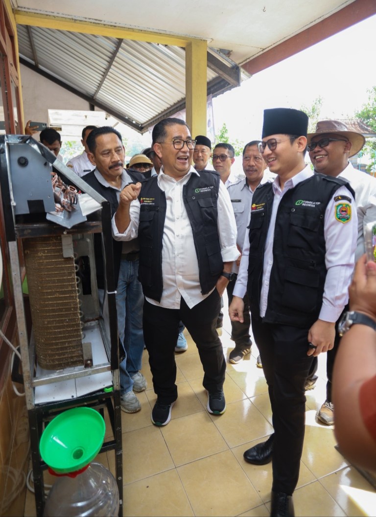 Bupati Mas Ipin Hadirkan Teknologi Tangkap Uap Dingin Jadi Air, Solusi Kekeringan