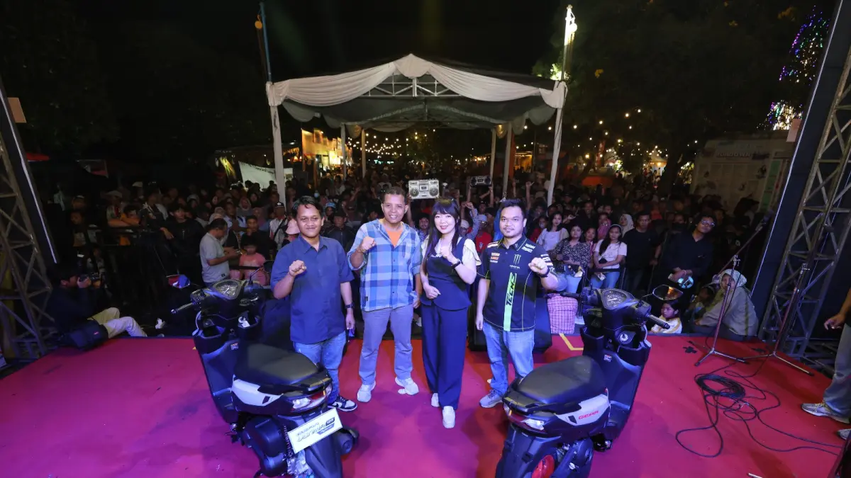 Yamaha Gear Ultima Hybrid 125 Hadir dengan Warna Baru, Curi Perhatian di Festival Kuno Kini Kediri