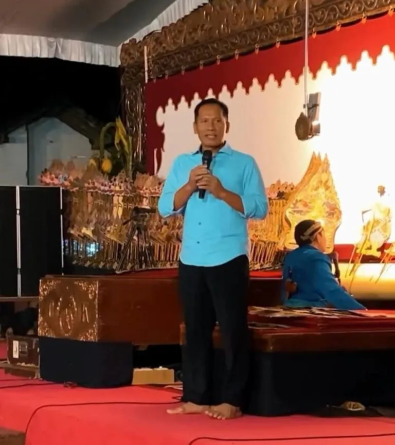 Hadiri Pagelaran Wayang Kulit Semalam Suntuk, Plt Bupati Tulungagung Ajak Masyarakat Lestarikan Budaya Nusantara