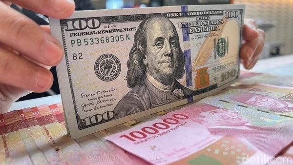 Dolar AS Menguat, Rupiah Masih Tertekan di Tengah Ketidakpastian Ekonomi Global