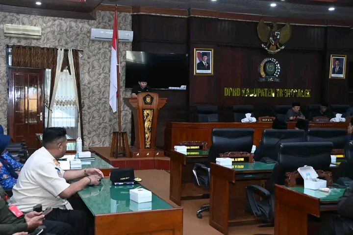 Bupati Arifin Dorong Penerapan Earmark dalam Revisi Perda Pajak dan Retribusi Daerah
